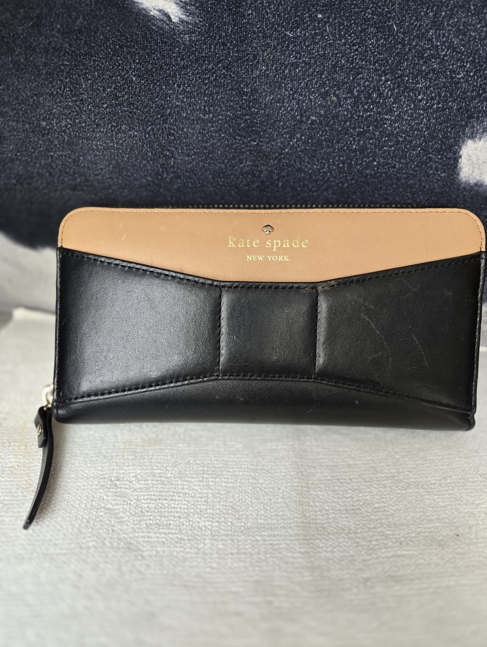 KATE SPADE Black Zip-Around Leather Wallet with Gold Logo
